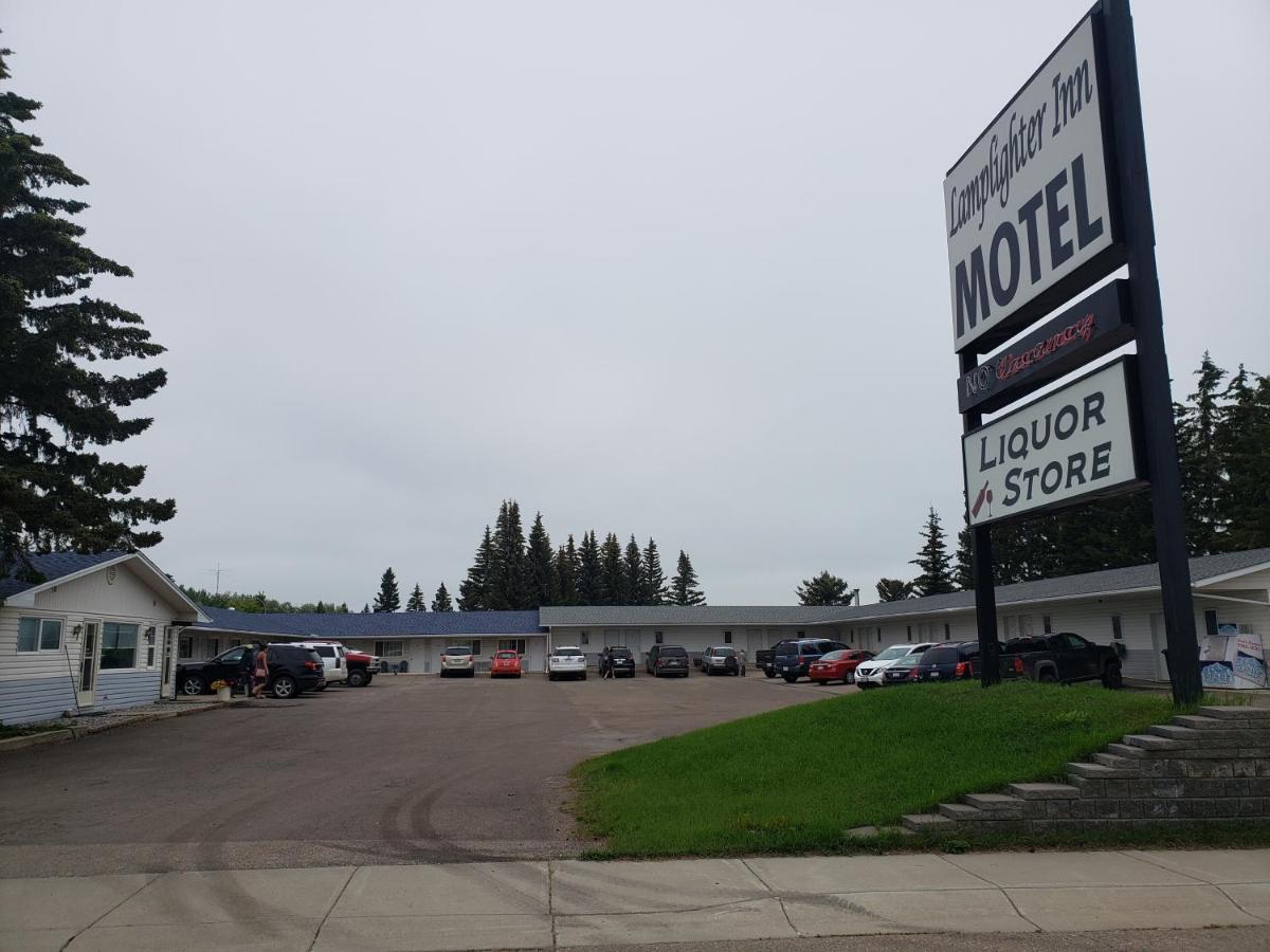 Three Hills Lamplighter Inn المظهر الخارجي الصورة